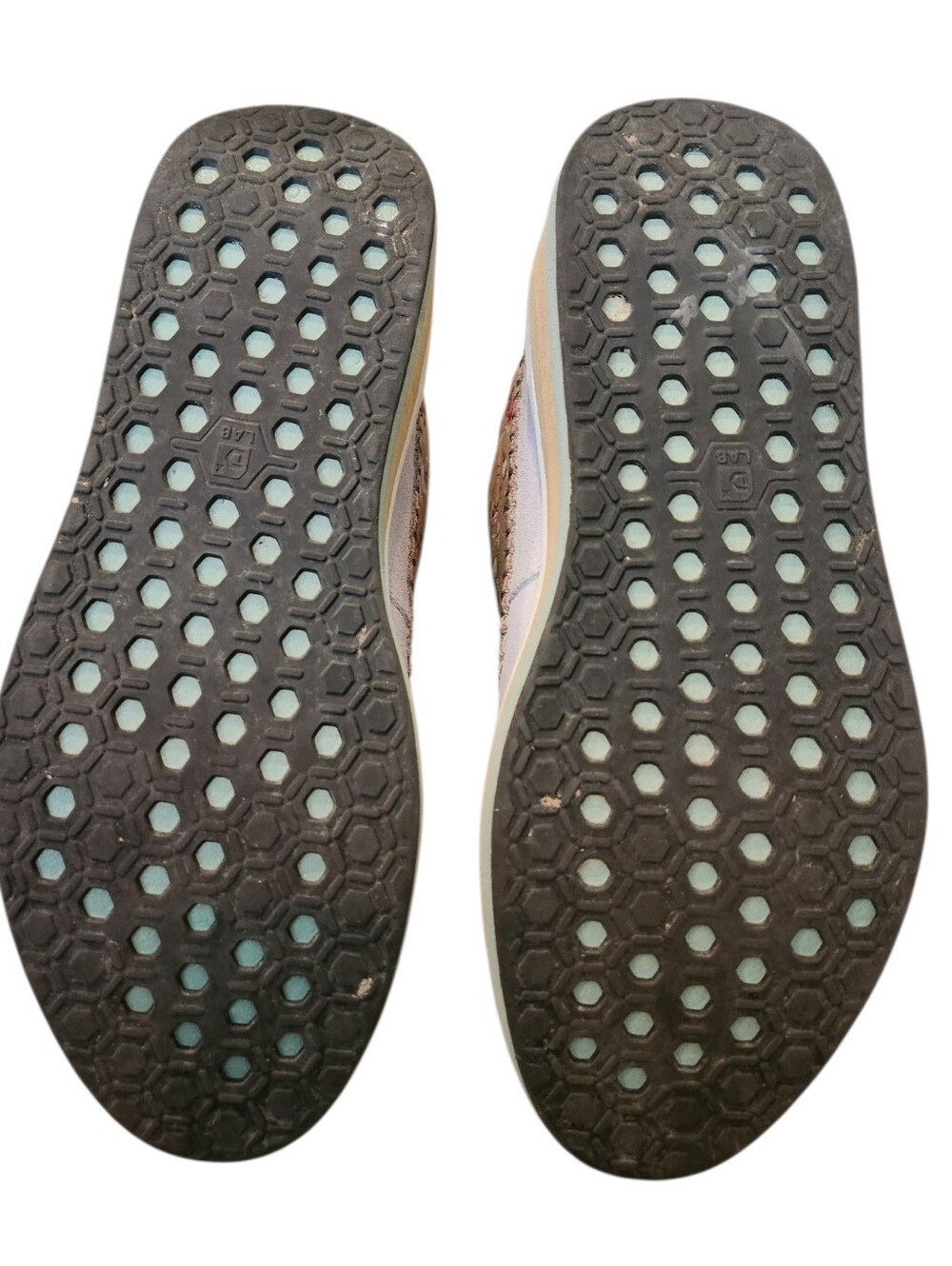 Deckers X Lab Ko-Z Chukka Boot/Sneaker Style Size 7 Patchwork Suede Weatherproof - Picture 12 of 12